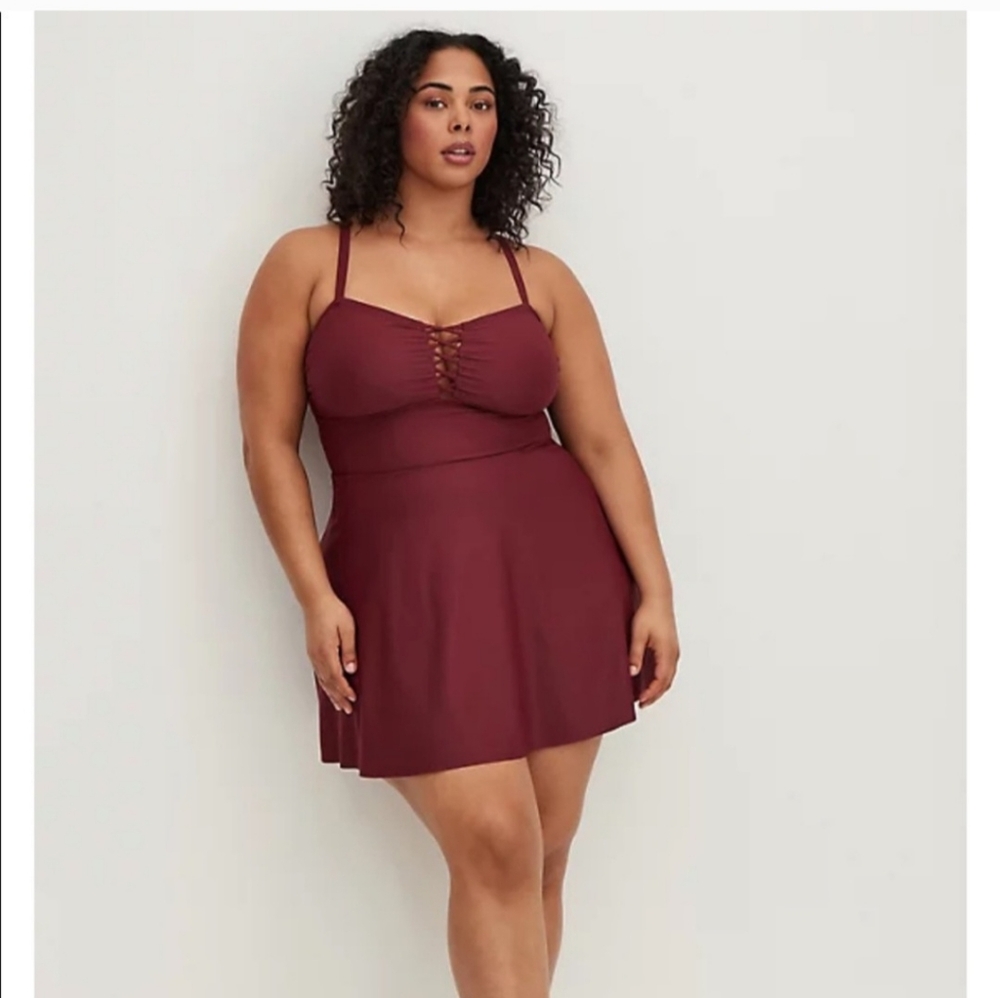 New! Torrid sz 3 Lattice Front Peplum Long Swim Bathing Suit 3X